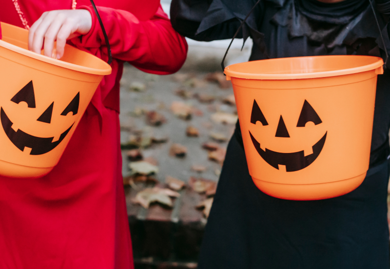 Tips for Creating a Fang-tastic Halloween for Autistic Children